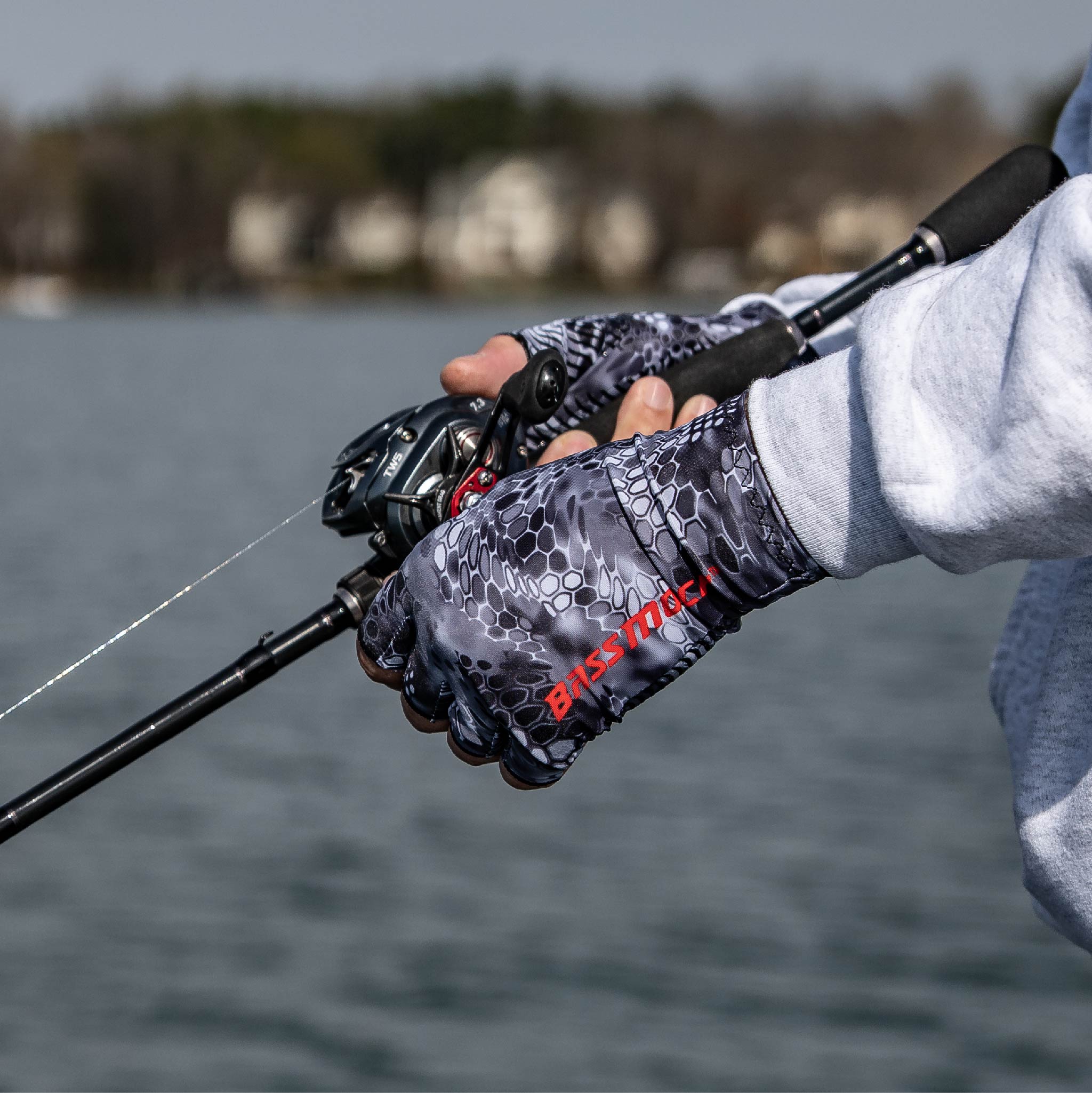 BassMooch M5 Flippin Sun Glove